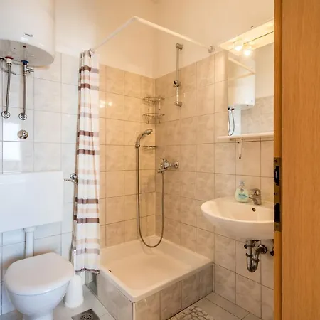 Apartment 301a