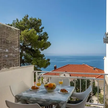 Apartment 301a Baska Voda