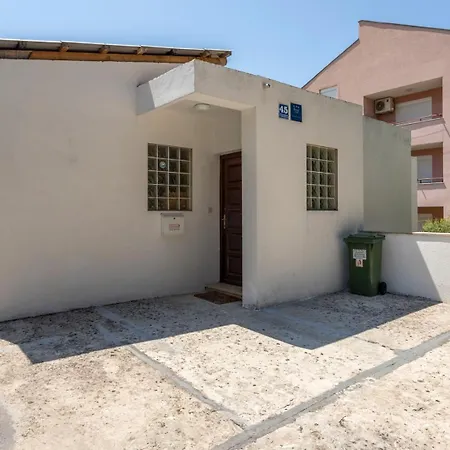 Apartment 301a Baška Voda